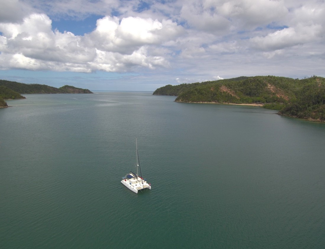 Catamaran diving cruise